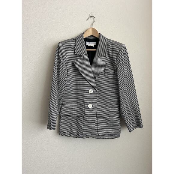 Yves Saint Laurent Blazer Jacket Womens 36 Black White Stripes 2 Button Closure - Picture 1 of 13